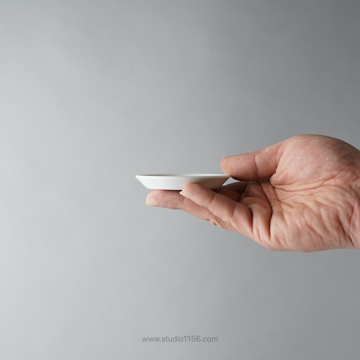 有田焼 ラウンドプレート ホワイト / TY Round Plate Plain White