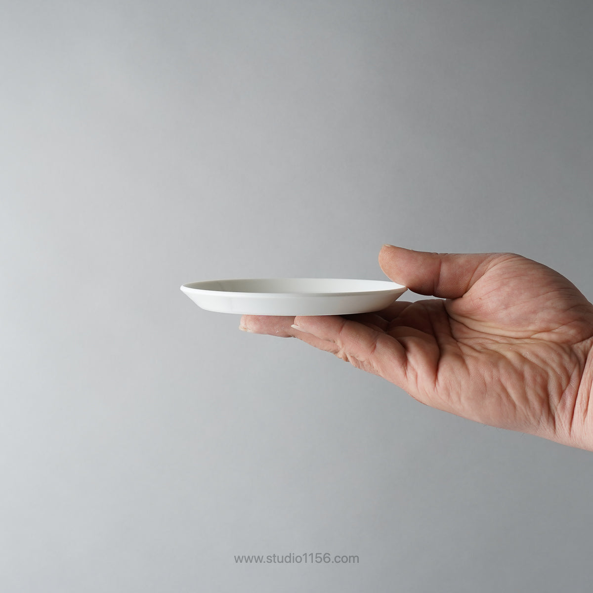 有田焼 ラウンドプレート ホワイト / TY Round Plate Plain White